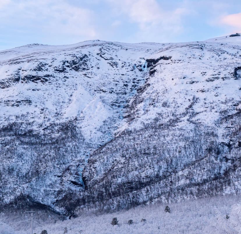Rihtanjira på Njulla